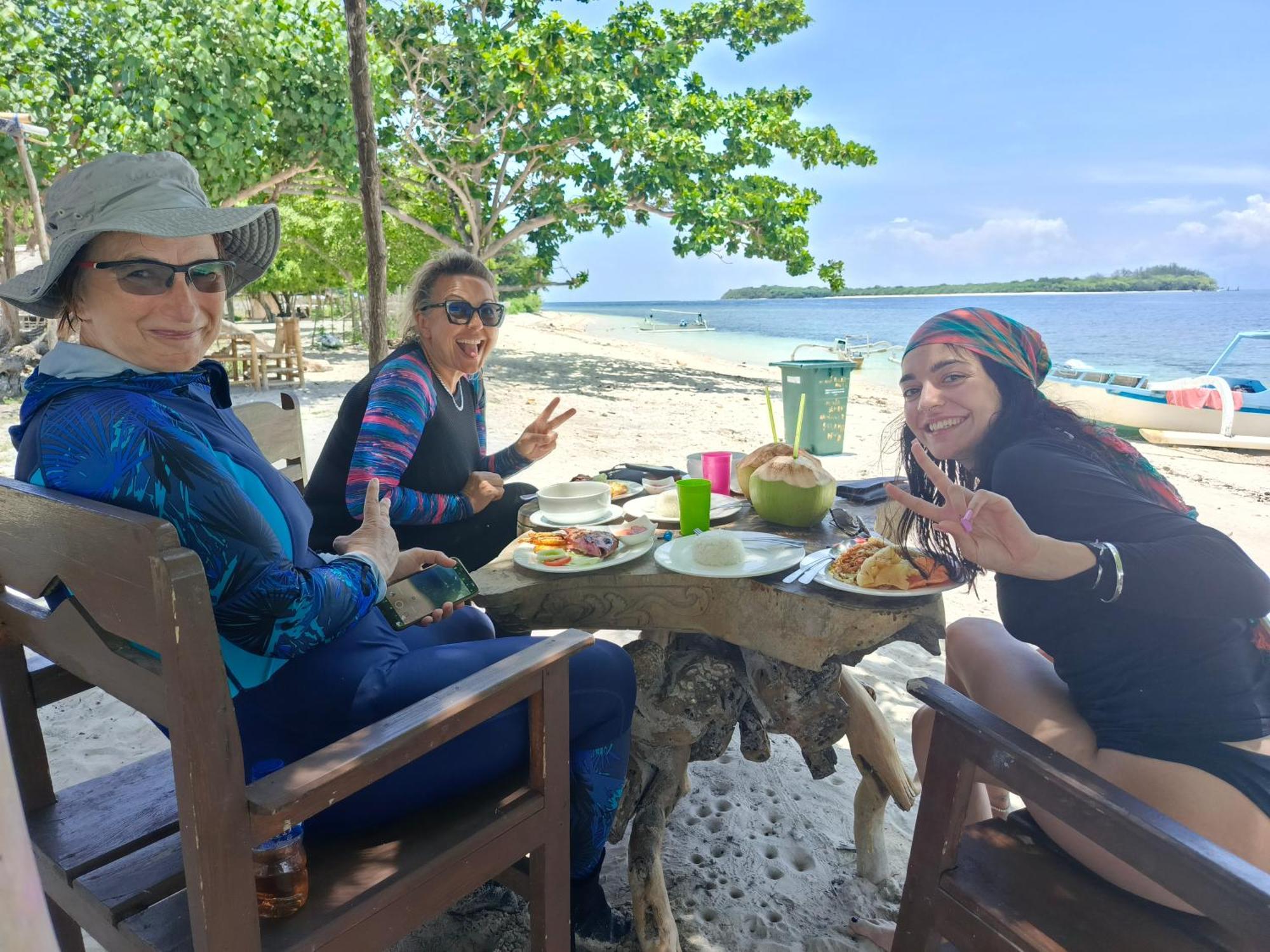 Yellow Coco Gili Gede Eksteriør bilde